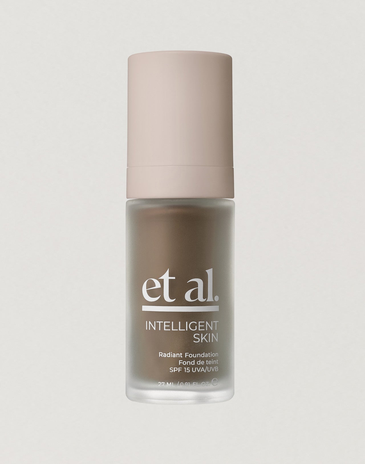 INTELLIGENT SKIN RADIANT FOUNDATION SPF 15 Shade 250C