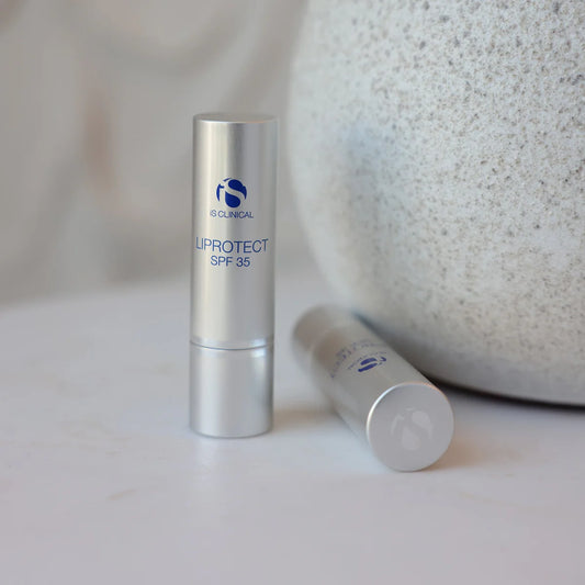 Lip protect