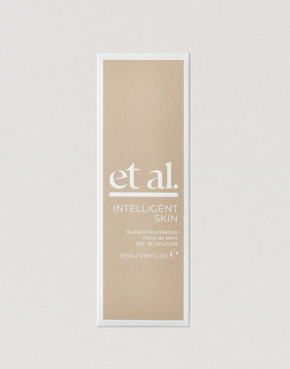 INTELLIGENT SKIN RADIANT FOUNDATION SPF 15 Shade 010N