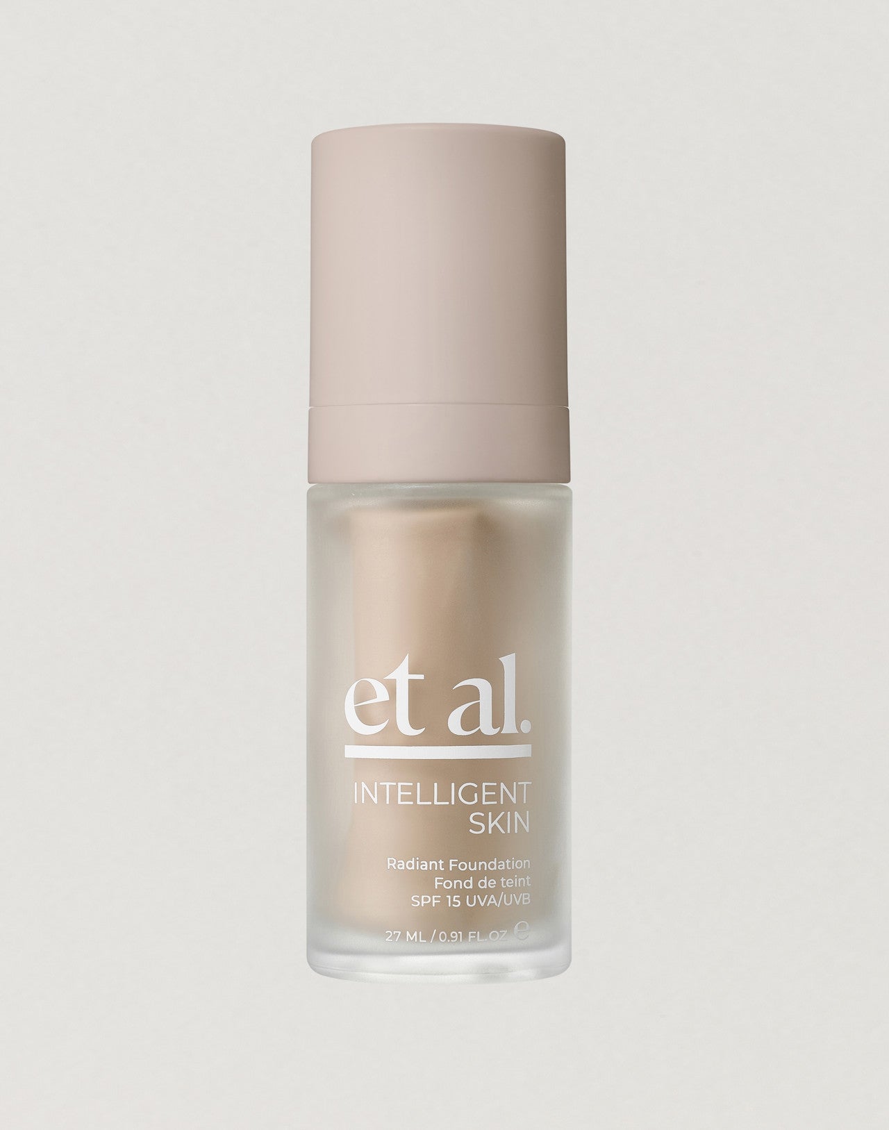 INTELLIGENT SKIN RADIANT FOUNDATION SPF 15 Shade 050W