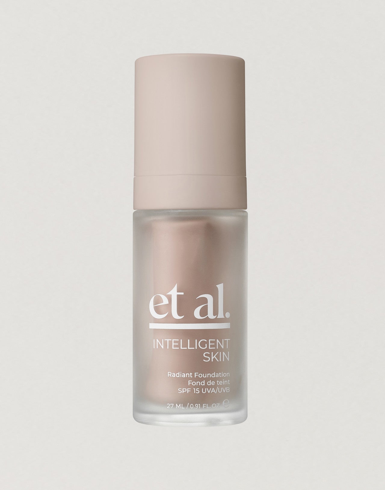 INTELLIGENT SKIN RADIANT FOUNDATION SPF 15 Shade 070C